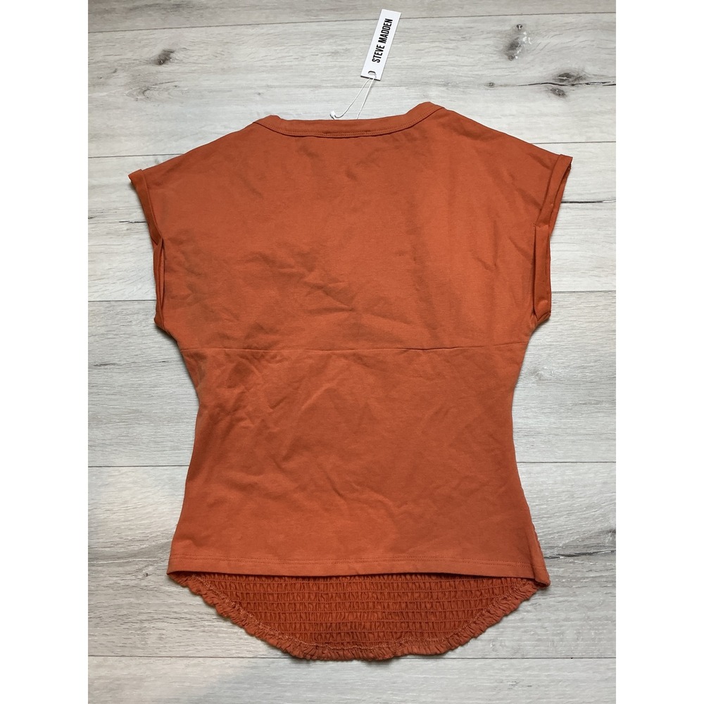 Steve Madden Women's Autumn Mauve Sweetheart Smocked Front Tee Large New W/ Tags - Picture 6 of 6